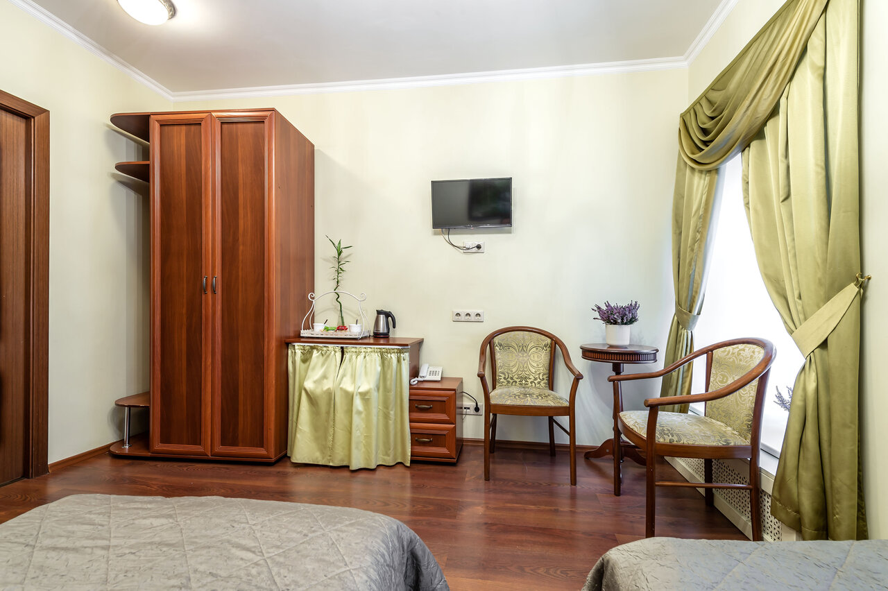 Гостиница Времена года Санкт-Петербург