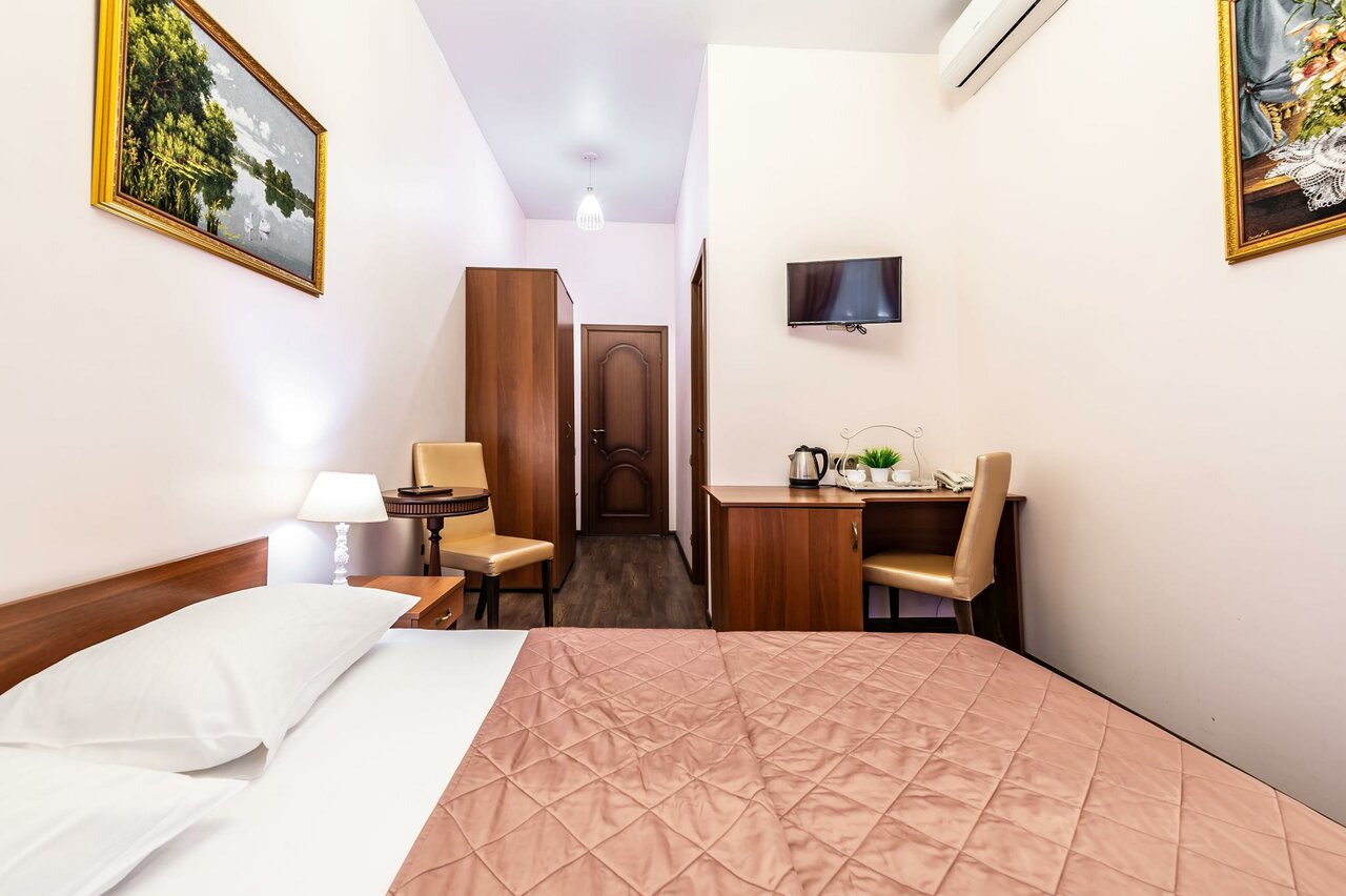 Гостиница Времена года Санкт-Петербург