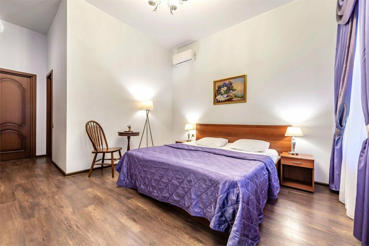 Гостиница Времена года Санкт-Петербург