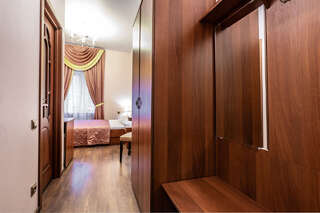 Гостиница Времена года Санкт-Петербург Семейный номер-2