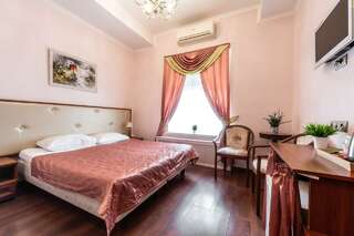 Гостиница Времена года Санкт-Петербург Номер стандарт с 1 двуспальной кроватью-1