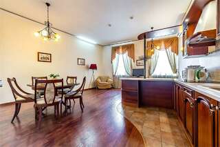 Гостиница Времена года Санкт-Петербург Семейный номер-3