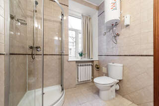 Гостиница Времена года Санкт-Петербург Улучшенный двухместный номер с 2 отдельными кроватями-10